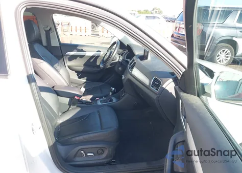 2017 Audi Q3 2.0T Premium z USA, uszkodzony, nr VIN WA1BCCFS8HR016622